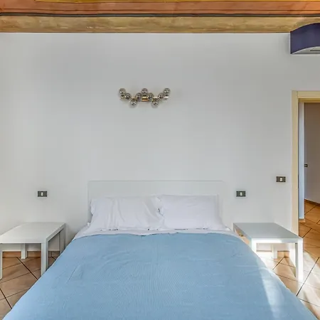 Lejlighed Guesthost - Cozy Flat X4 In A Historic Silk Mill Modena